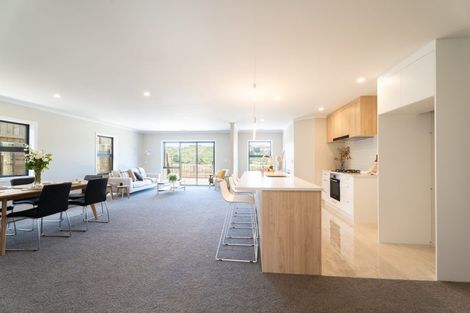 Photo of property in 62 Farnworth Terrace, Glenside, Wellington, 6037