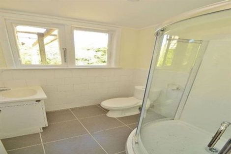 Photo of property in 162 Edmonton Road, Te Atatu South, Auckland, 0610