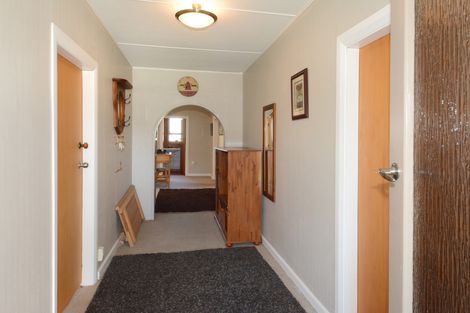 Photo of property in 115 Macandrew Road, South Dunedin, Dunedin, 9012