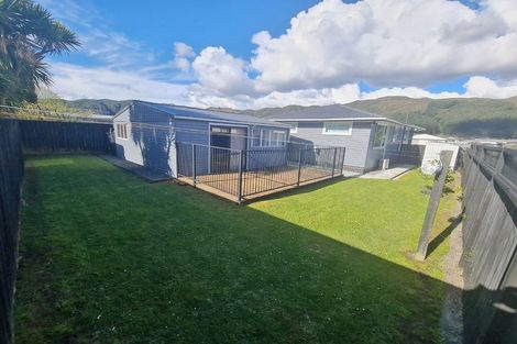 Photo of property in 261 Wellington Road, Wainuiomata, Lower Hutt, 5014
