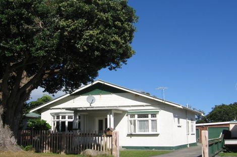 Photo of property in 10 Bracken Street, Petone, Lower Hutt, 5012