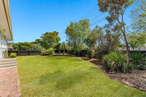 Photo of property in 1/117 Parkhurst Road, Parakai, 0830