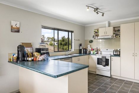 Photo of property in 52 Inverness Drive, Pyes Pa, Tauranga, 3112