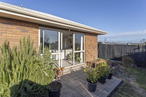 Photo of property in 267a Lake Terrace Road, Shirley, Christchurch, 8061