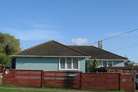 Photo of property in 3 Castor Crescent, Cannons Creek, Porirua, 5024