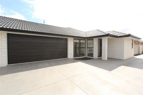 Photo of property in 9a Warwick Avenue, St Andrews, Hamilton, 3200