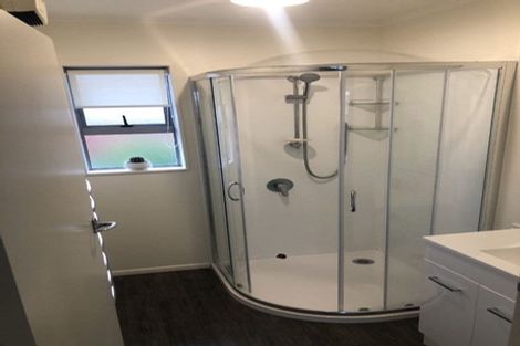 Photo of property in 11 Valley Road, Te Puke, 3119