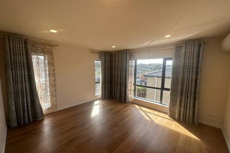 Photo of property in 86 Fairview Avenue, Fairview Heights, Auckland, 0632