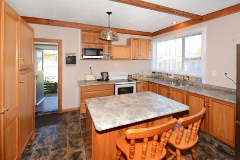 Photo of property in 115 Macandrew Road, South Dunedin, Dunedin, 9012