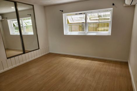 Photo of property in 6 Viking Avenue, Hillsborough, Auckland, 1042