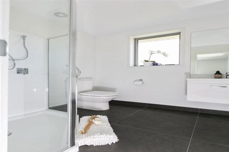 Photo of property in 14c Greenock Road, Ranui, Auckland, 0612