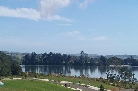 Photo of property in 59 Tahuna Minhinnick Drive, Glenbrook, 2681