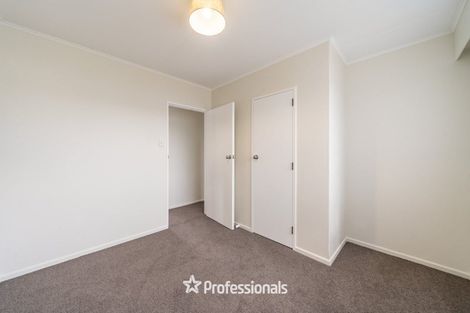 Photo of property in 15b Pencarrow Crescent, Wainuiomata, Lower Hutt, 5014