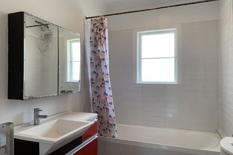 Photo of property in 1/163 Titirangi Road, New Lynn, Auckland, 0600