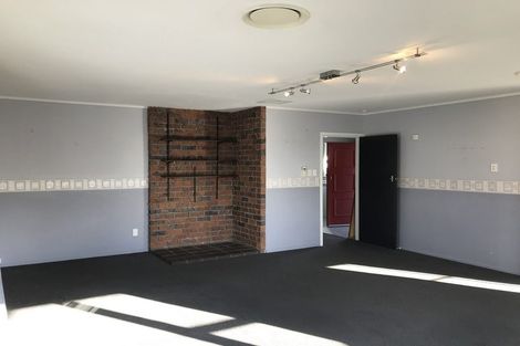 Photo of property in 18 Glen Alton Avenue, Paparangi, Wellington, 6037