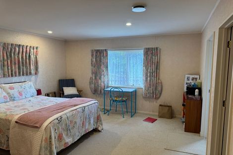 Photo of property in 1/36 De Havilland Drive, Goodwood Heights, Auckland, 2105