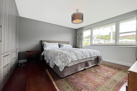 Photo of property in 95 Beazley Avenue, Paparangi, Wellington, 6037