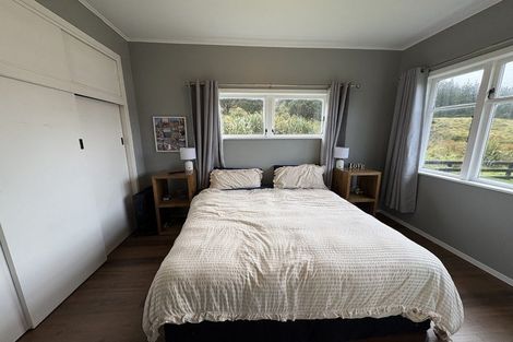 Photo of property in 112 Upper Fitzherbert Road, Wainuiomata, 5373