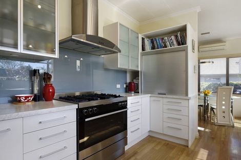 Photo of property in 7 Freyberg Avenue, Stoke, Nelson, 7011