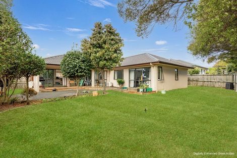 Photo of property in 4 Owhatiura Drive, Lynmore, Rotorua, 3010