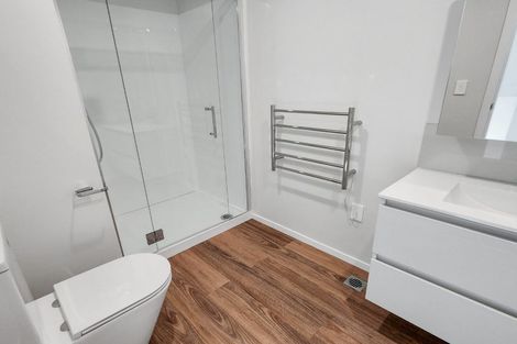 Photo of property in 2/130 Cambridge Terrace, Fairfield, Lower Hutt, 5011