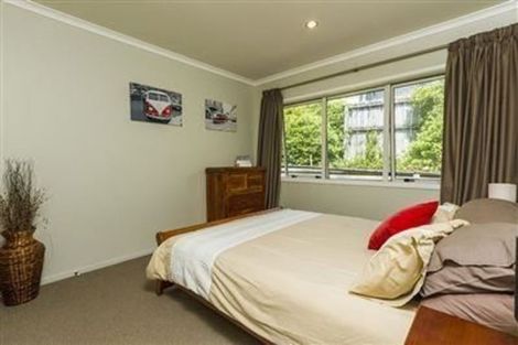 Photo of property in 27 Mural Place, Greenhithe, Auckland, 0632