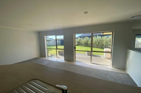 Photo of property in 22 Santa Cruz Drive, Papamoa Beach, Papamoa, 3118