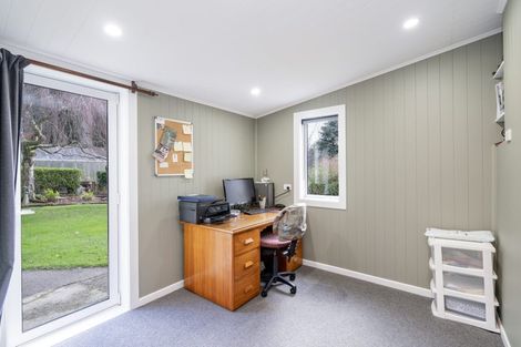 Photo of property in 32 Clitheroe Street, Otautau, 9610