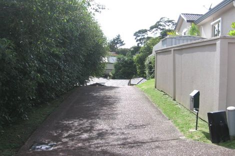 Photo of property in 9 Bushglen Court, Browns Bay, Auckland, 0630