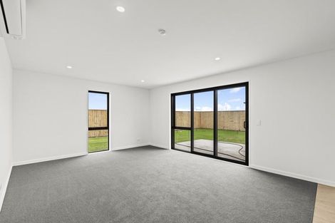 Photo of property in 14 Falcons View Drive, Rolleston, 7615