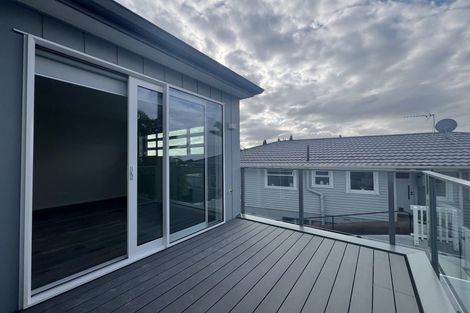 Photo of property in 319b East Coast Road, Mairangi Bay, Auckland, 0630