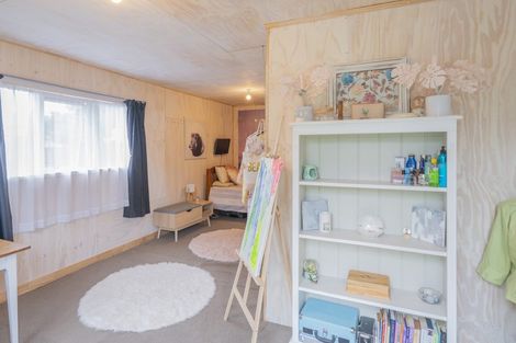 Photo of property in 20 Cook Drive, Whitianga, 3510