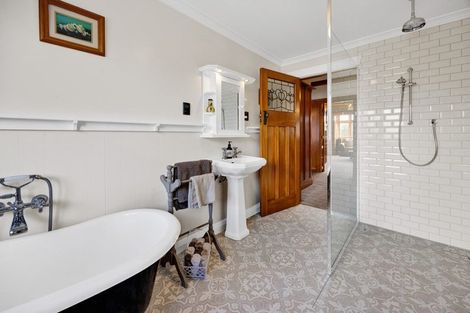 Photo of property in 11 Witiora Road, Oaonui, Opunake, 4681