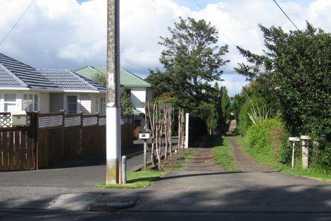 Photo of property in 57 Totara Road, Te Atatu Peninsula, Auckland, 0610