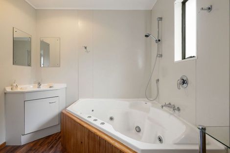 Photo of property in 801 Mcclure Street, Pirongia, 3802