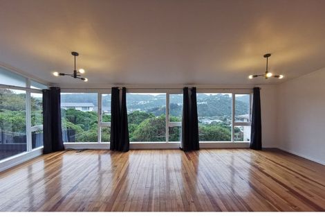 Photo of property in 79 Collier Avenue, Karori, Wellington, 6012