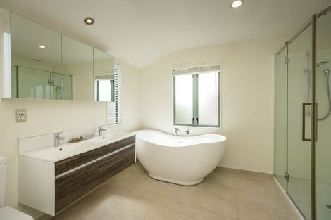 Photo of property in 114a Bishop Street, St Albans, Christchurch, 8014