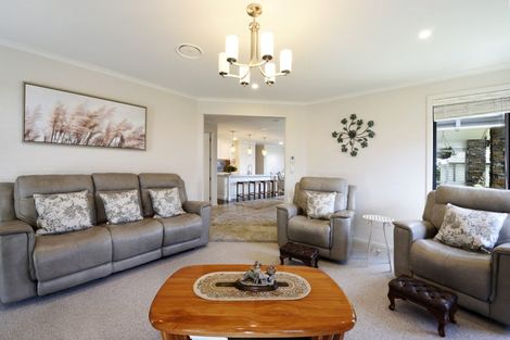 Photo of property in 114 Bateup Road, Hope, Richmond, 7020