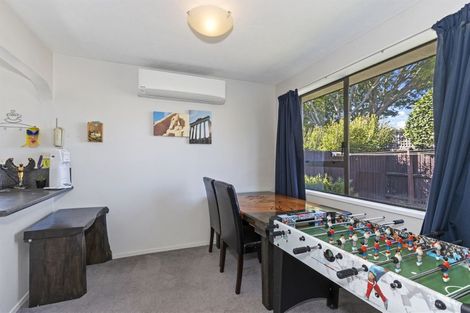 Photo of property in 369a Sawyers Arms Road, Harewood, Christchurch, 8051