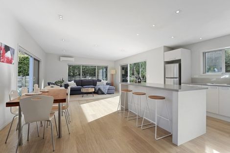 Photo of property in 12 Robertson Street, Raglan, 3225