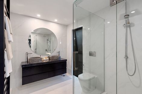 Photo of property in 34a Saltburn Road, Milford, Auckland, 0620