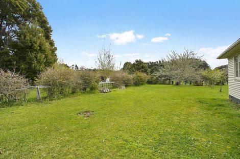 Photo of property in 1145 Kahikatea Flat Road, Waitoki, Kaukapakapa, 0871