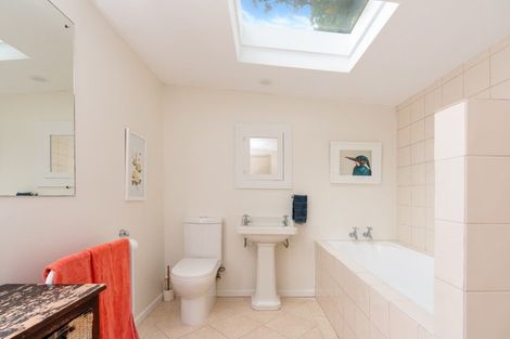 Photo of property in 223 Ohiro Road, Brooklyn, Wellington, 6021