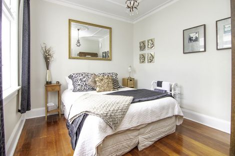 Photo of property in 57 Limbrick Street, Terrace End, Palmerston North, 4410