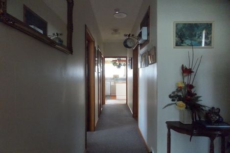 Photo of property in 25 Rewa Street, Takaro, Palmerston North, 4412