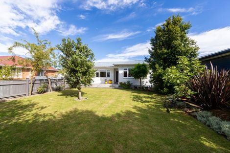 Photo of property in 263 Kennedy Road, Onekawa, Napier, 4110