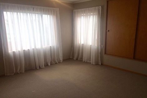 Photo of property in 8 Grants Road, Papanui, Christchurch, 8053