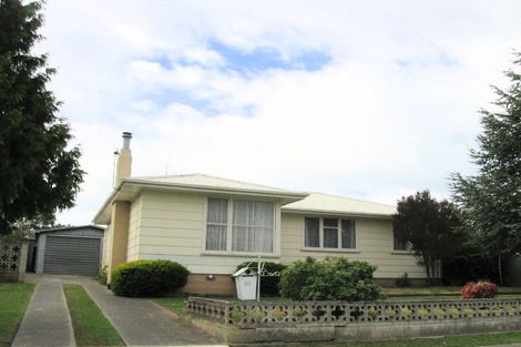 Photo of property in 25 Shortland Street, Tamatea, Napier, 4112