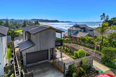 Photo of property in 57 Rosario Crescent, Red Beach, 0932