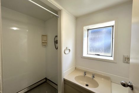 Photo of property in 23 Marcel Place, Glenfield, Auckland, 0629